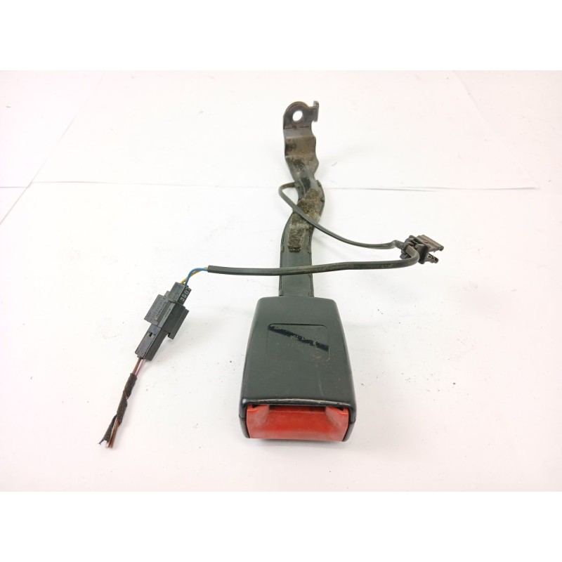 Recambio de enganche cinturon seguridad delantero derecho para volkswagen golf v (1k1) 1.9 tdi referencia OEM IAM 1K4857756  