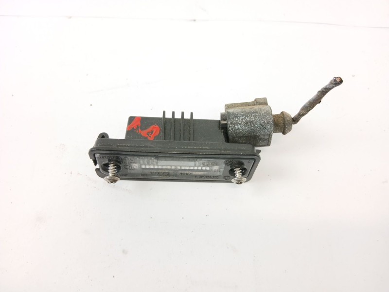 Recambio de piloto matricula para volkswagen golf v (1k1) 1.9 tdi referencia OEM IAM 1J6943021  
