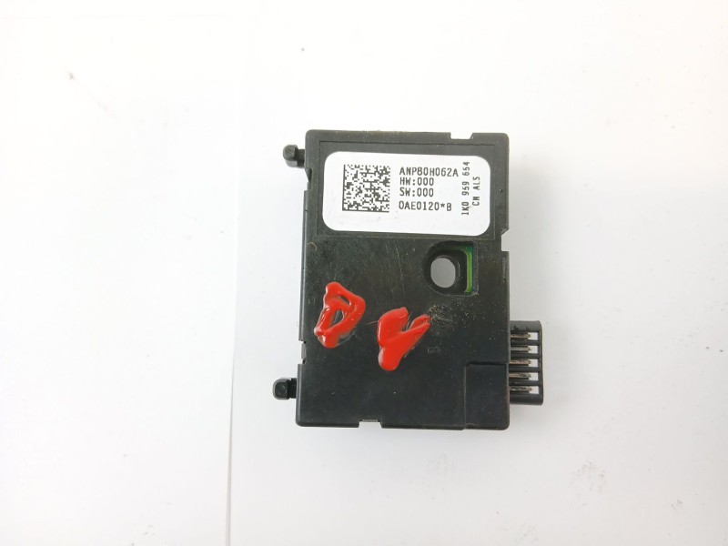 Recambio de sensor angulo giro para volkswagen golf v (1k1) 1.9 tdi referencia OEM IAM 1K0959654  