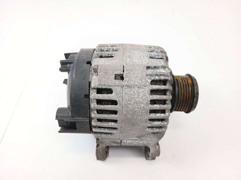 Recambio de alternador para volkswagen golf v (1k1) 1.9 tdi referencia OEM IAM 0986045340  