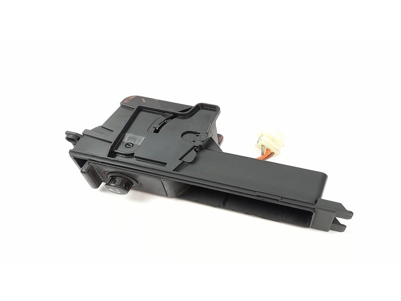 Recambio de cenicero para audi a4 avant (8e) 1.9 tdi referencia OEM IAM 8E0863284  