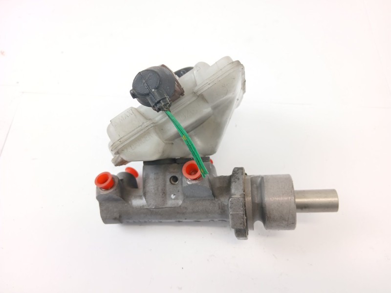 Recambio de bomba freno para citroën saxo (s0, s1) 1.5 d referencia OEM IAM 311968  