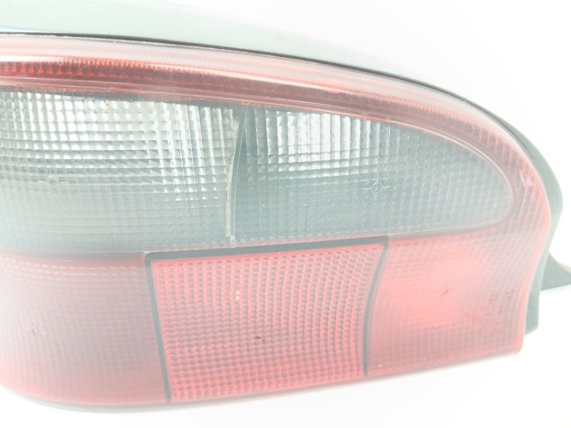 Recambio de piloto trasero izquierdo para citroën saxo (s0, s1) 1.5 d referencia OEM IAM   