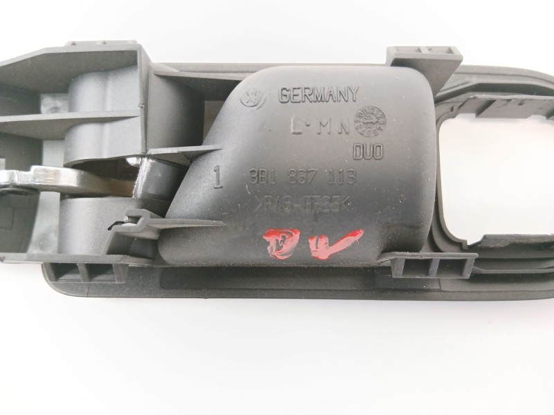 Recambio de maneta interior delantera izquierda para volkswagen passat berlina (3b3) 1.9 tdi referencia OEM IAM 3B1837113  
