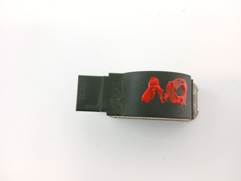 Recambio de luz interior para volkswagen passat berlina (3b3) 1.9 tdi referencia OEM IAM 3B0947416  