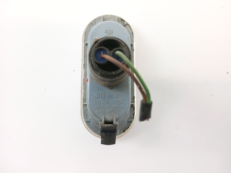 Recambio de piloto lateral derecho para volkswagen passat berlina (3b3) 1.9 tdi referencia OEM IAM 1J0949117  
