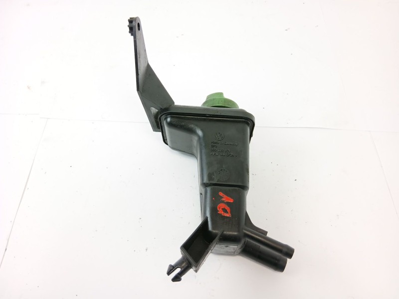 Recambio de deposito direccion para volkswagen passat berlina (3b3) 1.9 tdi referencia OEM IAM 3B0422371  
