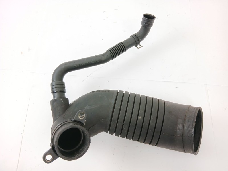 Recambio de tubo admision para volkswagen passat berlina (3b3) 1.9 tdi referencia OEM IAM 8D0129615  