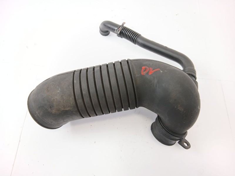 Recambio de tubo admision para volkswagen passat berlina (3b3) 1.9 tdi referencia OEM IAM 8D0129615  
