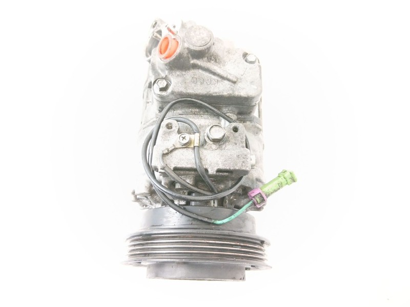 Recambio de compresor aire acondicionado para volkswagen passat berlina (3b3) 1.9 tdi referencia OEM IAM 8D0260808  