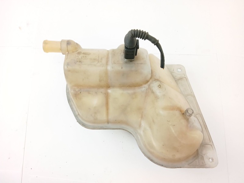 Recambio de deposito expansion para volkswagen passat berlina (3b3) 1.9 tdi referencia OEM IAM 8D0121403  