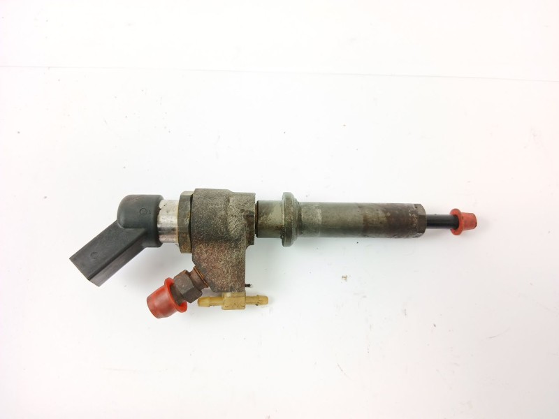 Recambio de inyector para citroën berlingo 2.0 hdi leader referencia OEM IAM 9636819380  