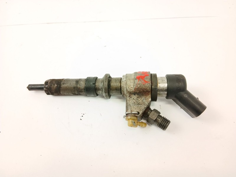 Recambio de inyector para citroën berlingo 2.0 hdi leader referencia OEM IAM 9636819380  