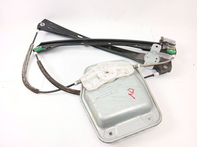 Recambio de elevalunas delantero derecho para volkswagen golf v (1k1) 1.9 tdi referencia OEM IAM 1K3837462  