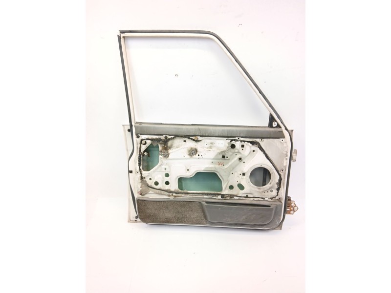 Recambio de puerta delantera izquierda para nissan patrol iii/2 hardtop (k260) 2.8 td referencia OEM IAM   