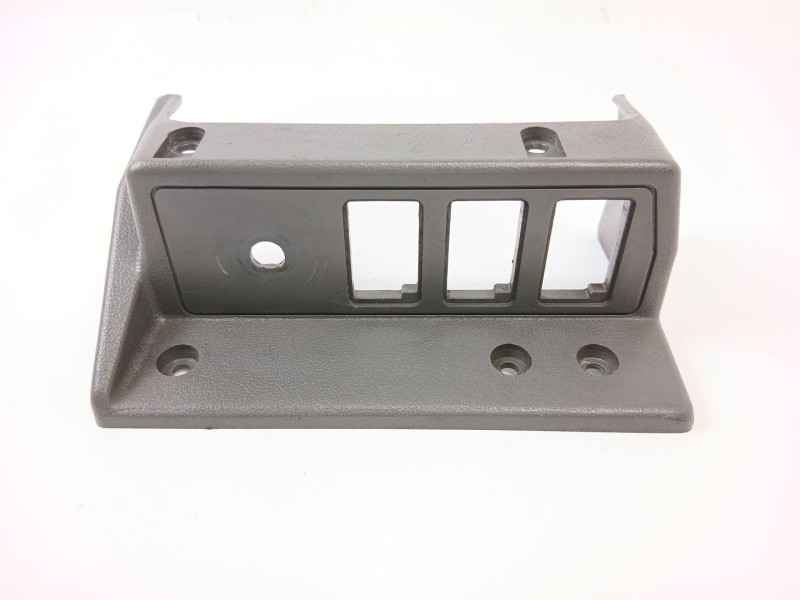 Recambio de moldura para nissan patrol iii/2 hardtop (k260) 2.8 td referencia OEM IAM   