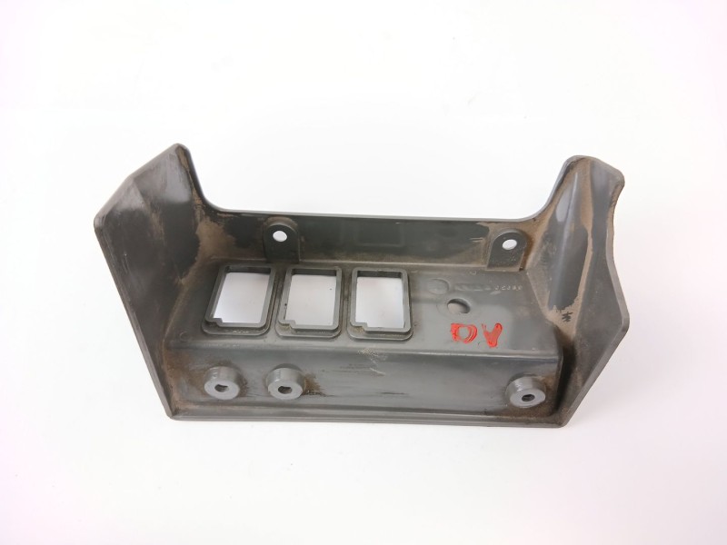 Recambio de moldura para nissan patrol iii/2 hardtop (k260) 2.8 td referencia OEM IAM   
