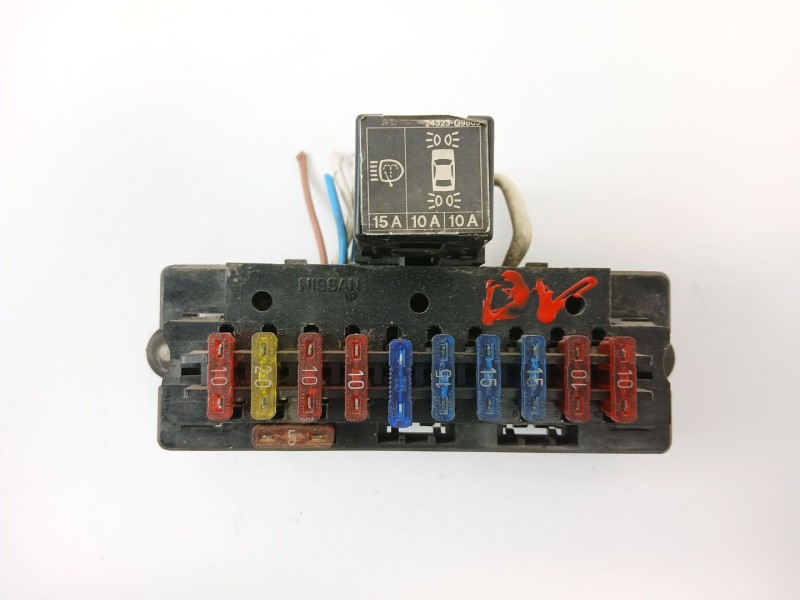 Recambio de caja reles / fusibles para nissan patrol iii/2 hardtop (k260) 2.8 td referencia OEM IAM   