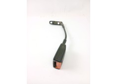 Recambio de enganche cinturon seguridad delantero derecho para nissan patrol iii/2 hardtop (k260) 2.8 td referencia OEM IAM   