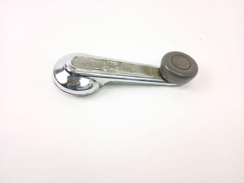 Recambio de maneta elevalunas delantera izquierda para nissan patrol iii/2 hardtop (k260) 2.8 td referencia OEM IAM   