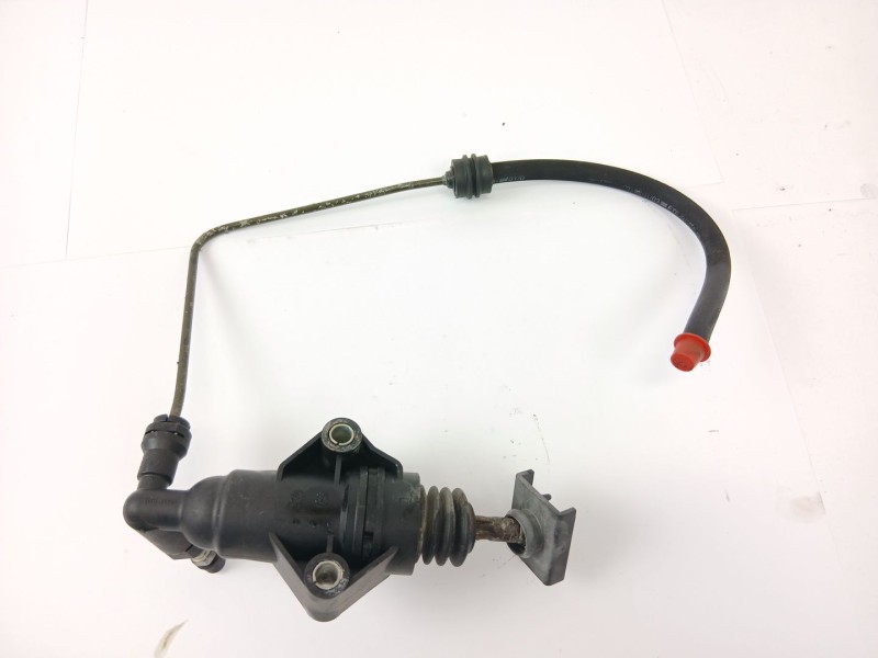 Recambio de bombin embrague para volkswagen golf iv berlina (1j1) 1.6 16v referencia OEM IAM 1J0721261  