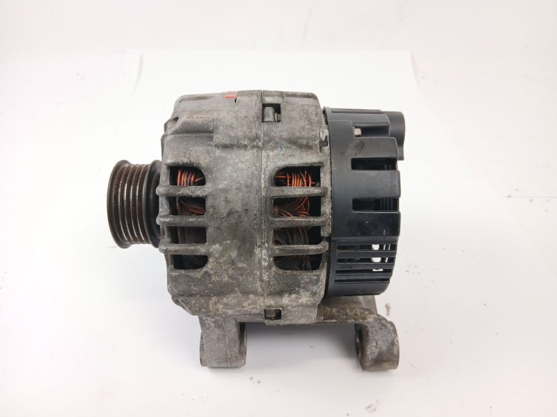 Recambio de alternador para mg mg zt cdti referencia OEM IAM 2542797A  