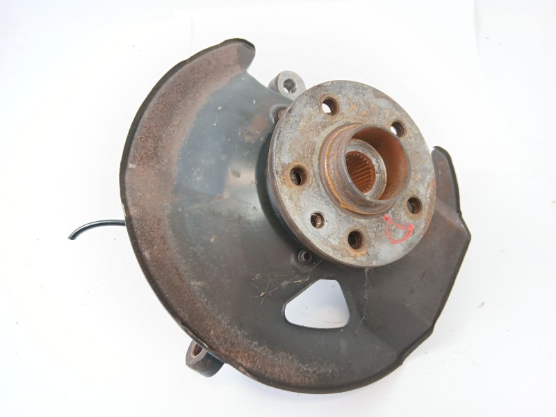 Recambio de mangueta delantera derecha para mg mg zt cdti referencia OEM IAM RUB101920  