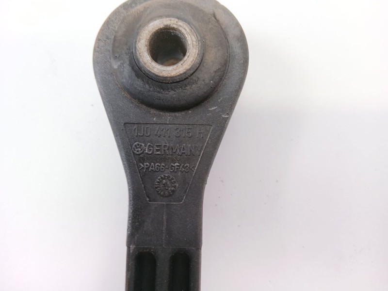 Recambio de bieleta estabilizadora delantera derecha para seat leon (1m1) 1.9 tdi referencia OEM IAM 1J0411315H  