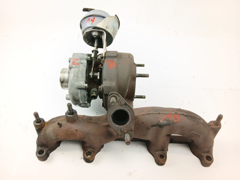 Recambio de turbocompresor para seat leon (1m1) 1.9 tdi referencia OEM IAM 7136736  