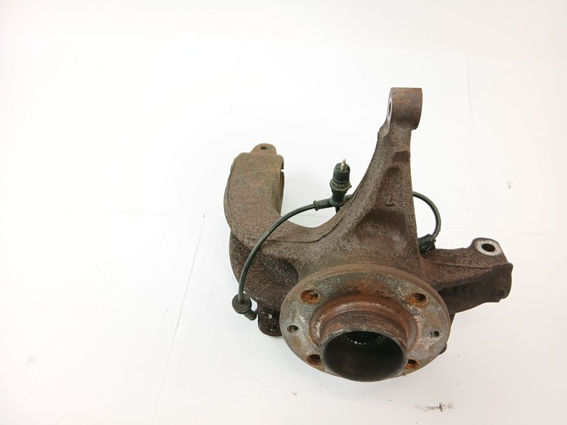 Recambio de mangueta delantera izquierda para renault scénic ii (jm0/1_) 1.5 dci (jm02, jm13) referencia OEM IAM   