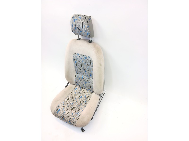 Recambio de asiento delantero derecho para ligier nova 500 referencia OEM IAM   