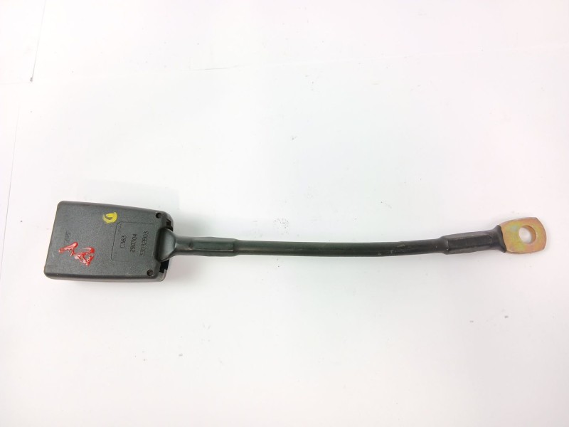 Recambio de enganche cinturon seguridad delantero derecho para ligier nova 500 referencia OEM IAM 33032603  