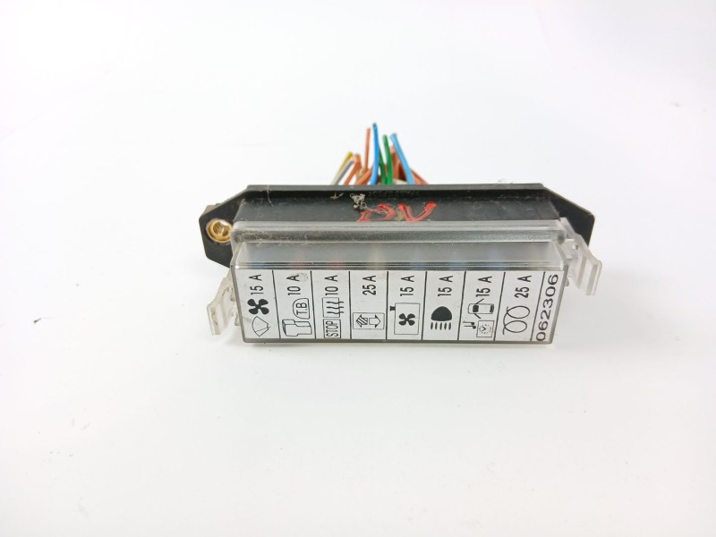 Recambio de caja reles / fusibles para ligier nova 500 referencia OEM IAM   