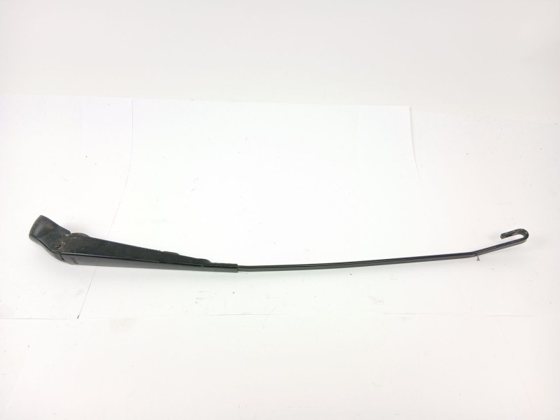 Recambio de brazo limpia delantero para ligier nova 500 referencia OEM IAM   