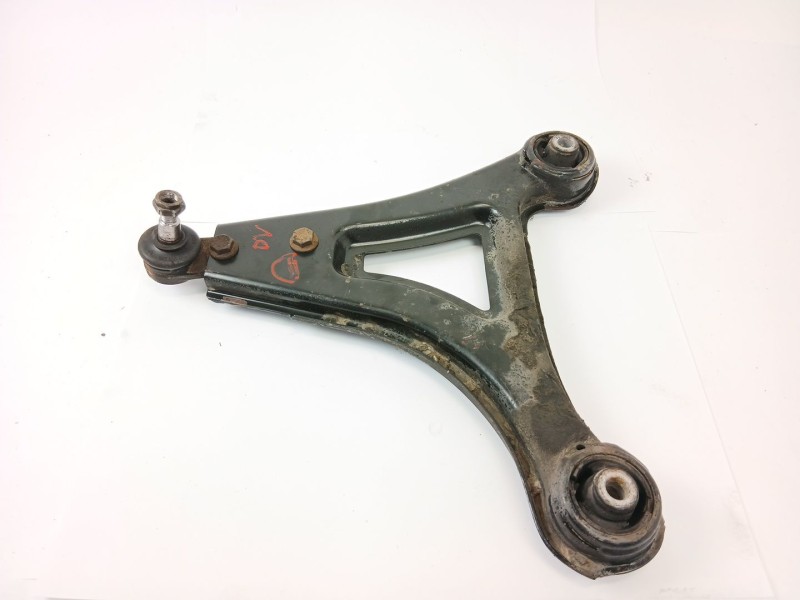 Recambio de brazo suspension inferior delantero derecho para volvo 460 (464) 1.8 referencia OEM IAM 025000012012  