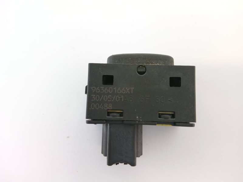 Recambio de mando elevalunas trasero izquierdo para peugeot 307 (3a/c) 1.6 16v referencia OEM IAM 11561532621  