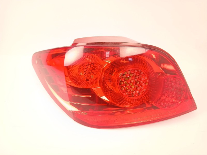 Recambio de piloto trasero izquierdo para peugeot 307 (3a/c) 1.6 16v referencia OEM IAM 557676B  