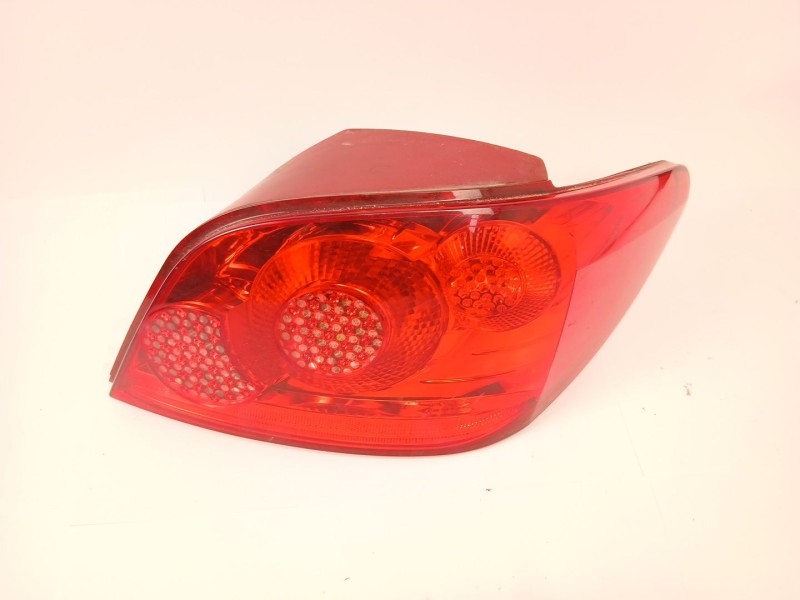 Recambio de piloto trasero derecho para peugeot 307 (3a/c) 1.6 16v referencia OEM IAM 557674B  