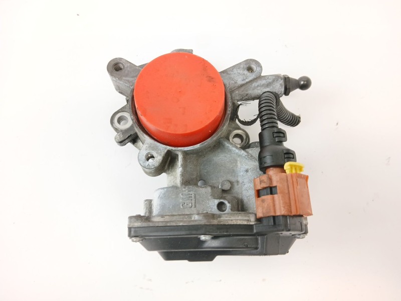 Recambio de caja mariposa para opel insignia a sedán (g09) 2.0 cdti (69) referencia OEM IAM 50569200  