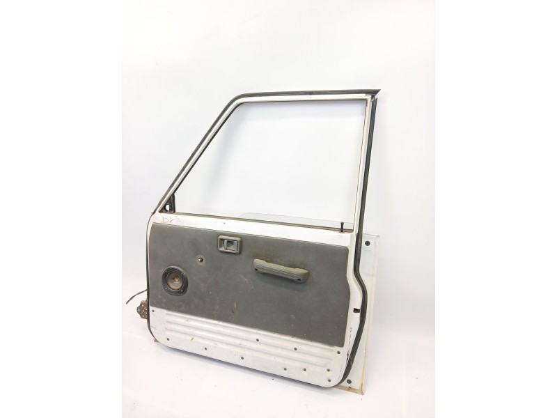 Recambio de puerta delantera izquierda para nissan patrol gr (y61) 2.7 td referencia OEM IAM   