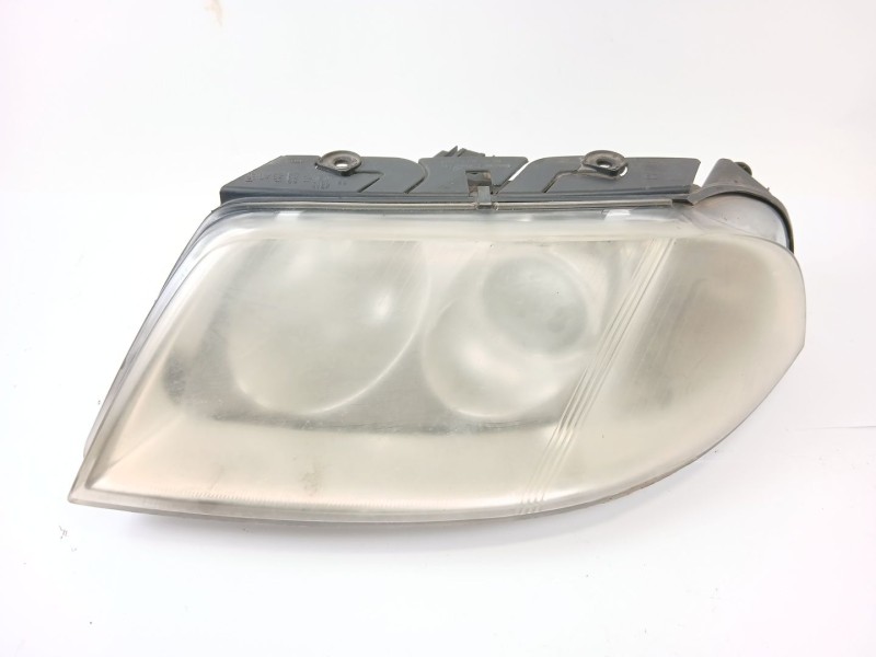 Recambio de faro izquierdo para volkswagen passat berlina (3b3) 1.9 tdi referencia OEM IAM 3B0941015  
