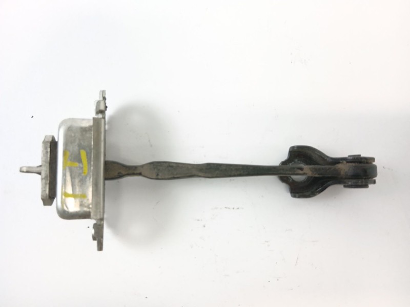 Recambio de retenedor puerta para renault koleos i (hy_) 2.0 dci 4x4 (hy0b) referencia OEM IAM   