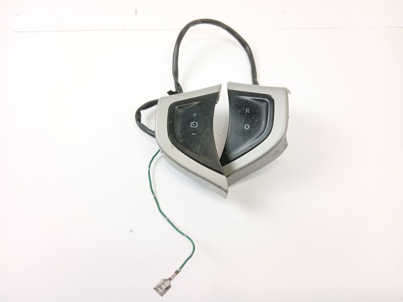 Recambio de boton para renault koleos i (hy_) 2.0 dci 4x4 (hy0b) referencia OEM IAM   