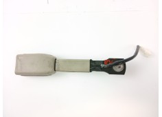 Recambio de enganche cinturon seguridad delantero izquierdo para renault koleos i (hy_) 2.0 dci 4x4 (hy0b) referencia OEM IAM    2