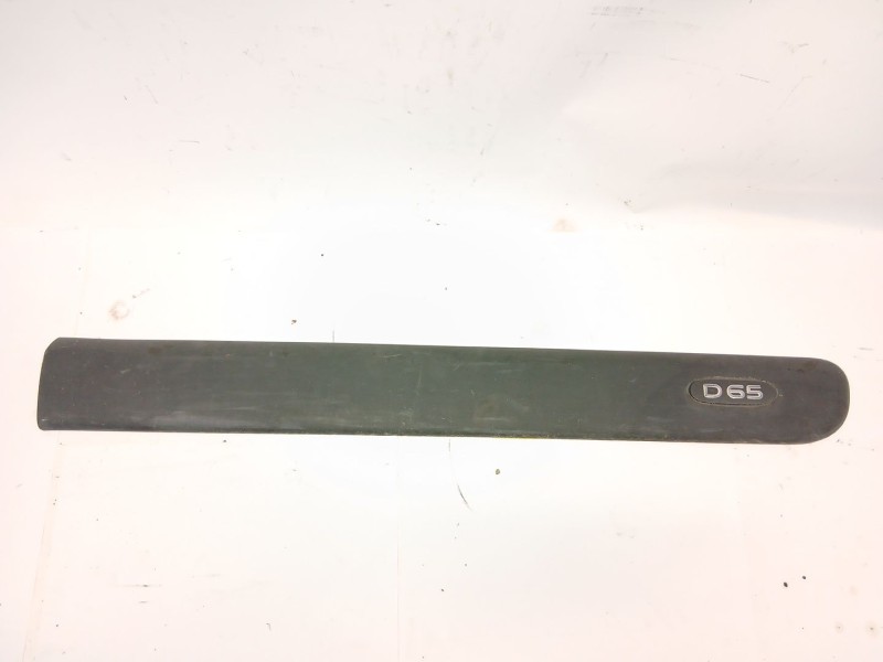 Recambio de moldura para renault kangoo (kc0/1_) d 55 1.9 (kc0d) referencia OEM IAM 8200038177  
