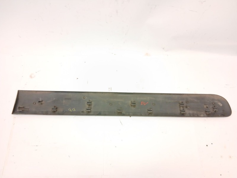 Recambio de moldura para renault kangoo (kc0/1_) d 55 1.9 (kc0d) referencia OEM IAM 8200038177  