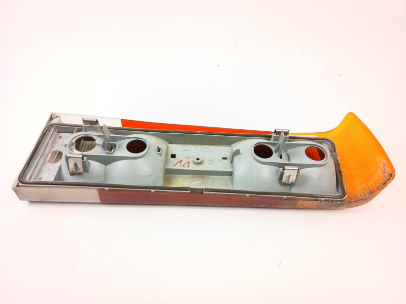 Recambio de piloto trasero izquierdo para talbot referencia OEM IAM 8076AF  