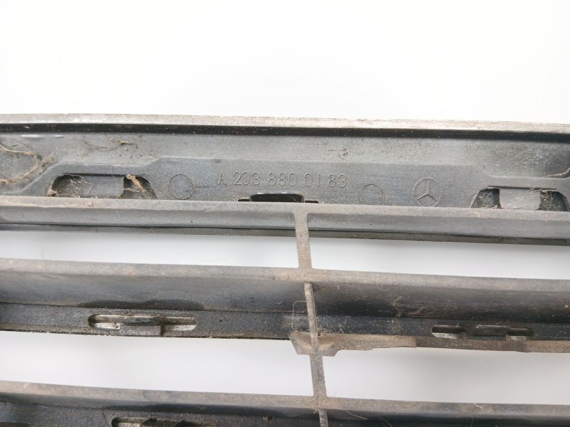 Recambio de rejillas capot para mercedes-benz clase c (w203) c 270 cdi (203.016) referencia OEM IAM 2038800183  