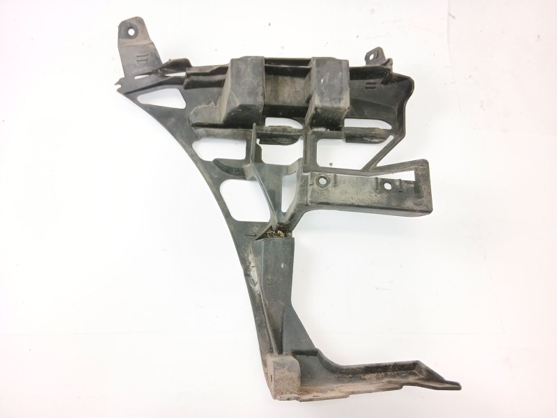Recambio de molduras traseras para bmw 3 compact (e46) 320 td referencia OEM IAM 8252820  