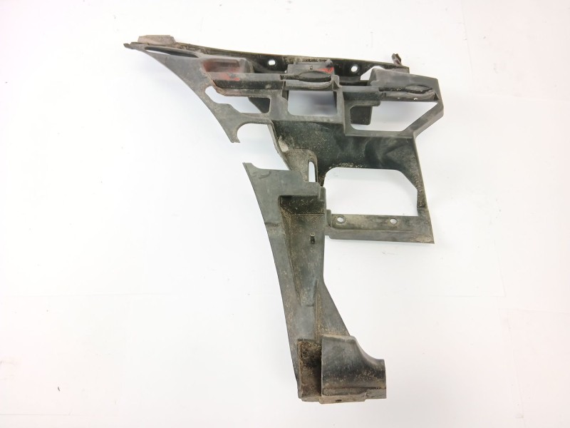 Recambio de molduras traseras para bmw 3 compact (e46) 320 td referencia OEM IAM 8252819  